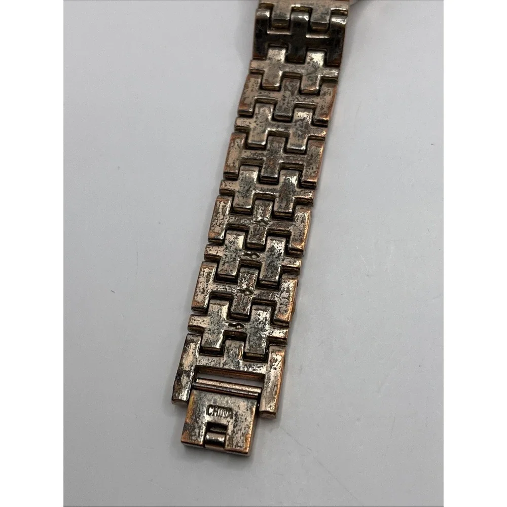 Ellen Tracy Women's Quartz Watch Rose Gold Band Crystal Bezel- New Battery‎
